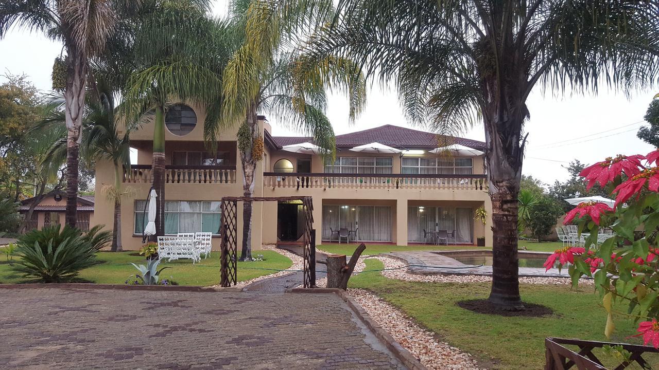 Urban Lifestyles Hotel Nyanda Luaran gambar