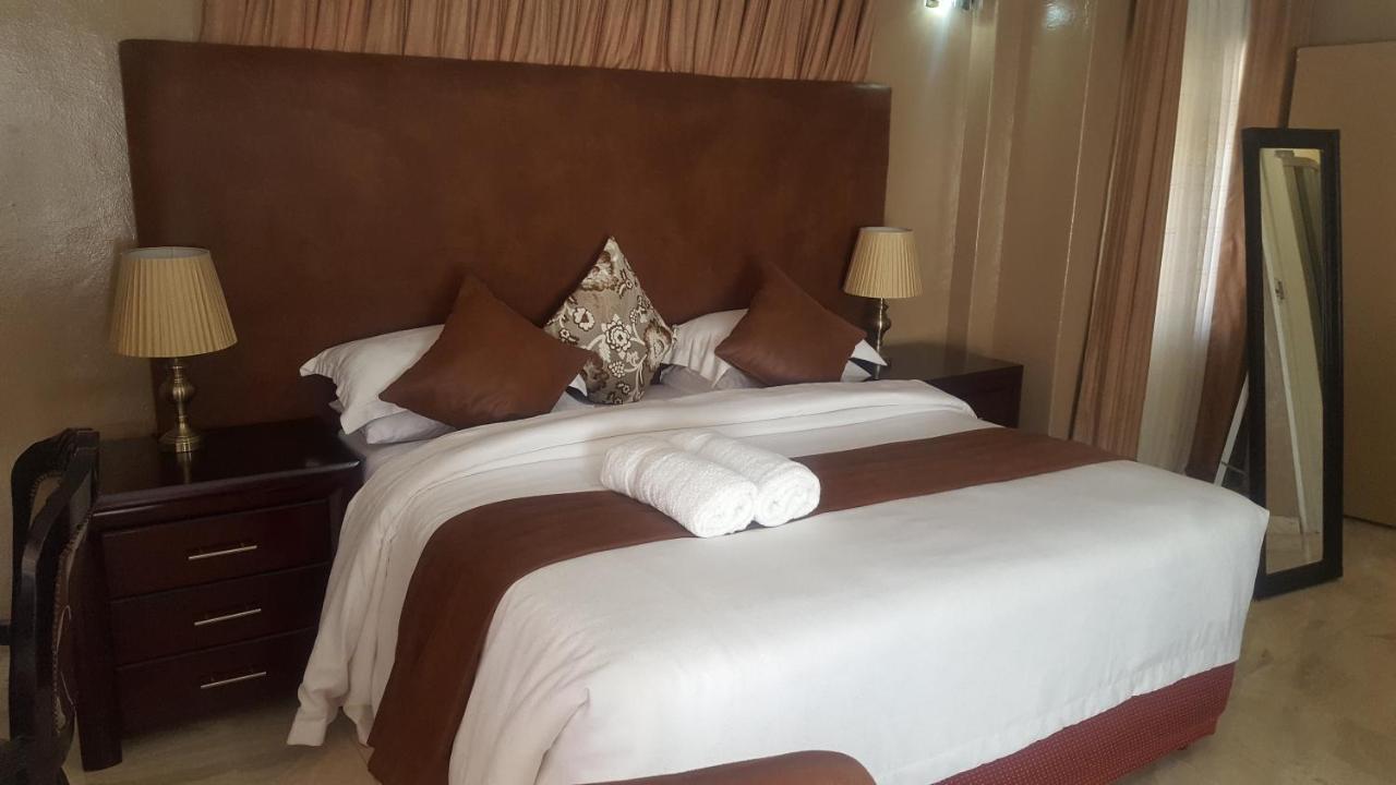 Urban Lifestyles Hotel Nyanda Luaran gambar